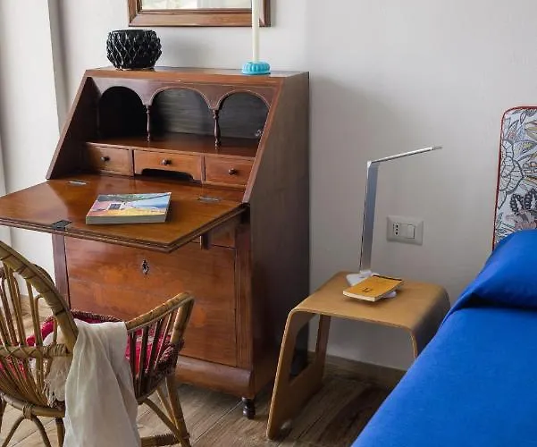 Апартаменти Il Mirto By Domusicily